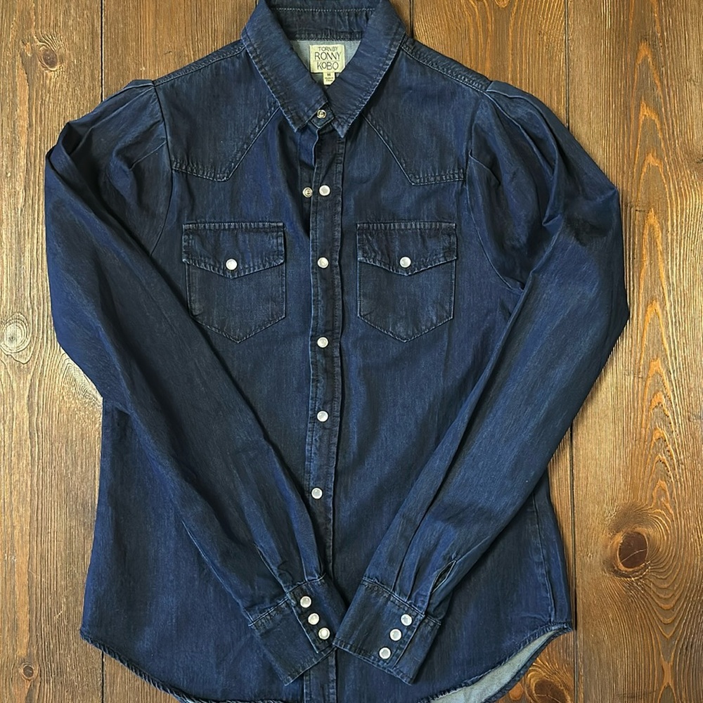 Torn By Ronny Kobo Denim Button Down Size M EUC